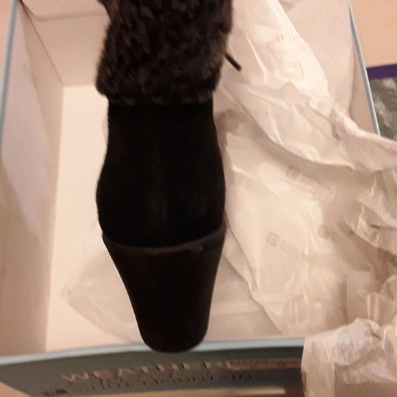 Neew Booties - Picture 5 of 6